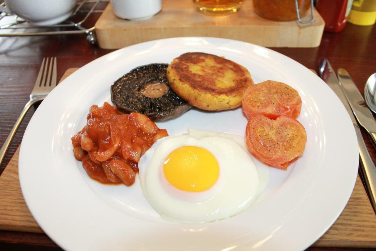 The Battledown Hotel Cheltenham Esterno foto