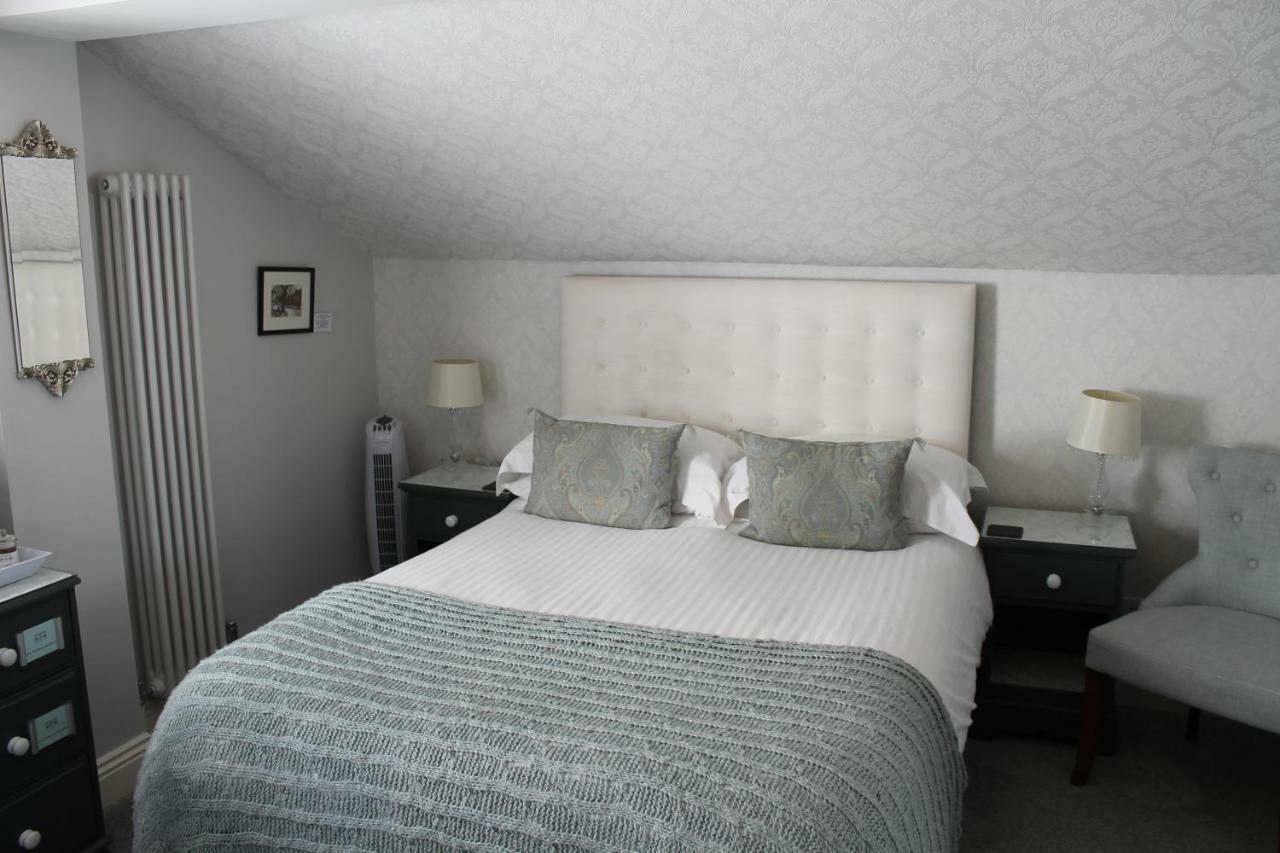 The Battledown Hotel Cheltenham Esterno foto
